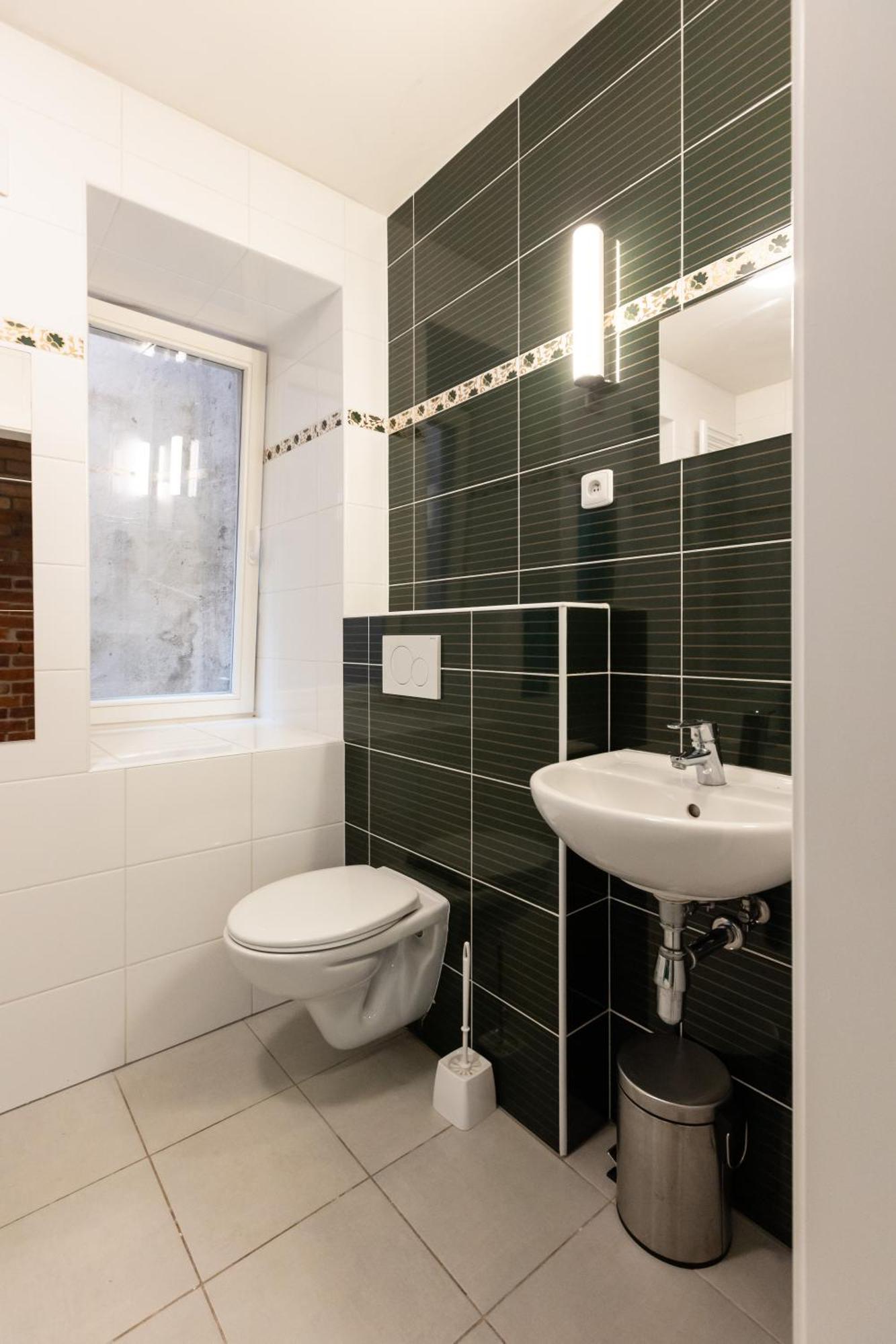 Spacious Apartment In Quiet Courtyard Near Charles Bridge 프라하 외부 사진